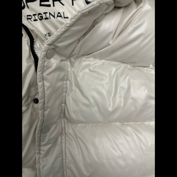 Aritzia Superpuff Original Hi-Gloss in Birch - Picture 5 of 5